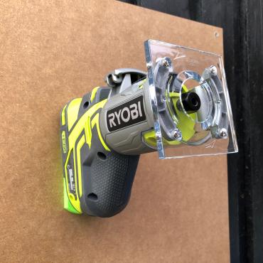 Ryobi maskin Sort- Væg